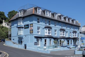 The Carlton Hotel