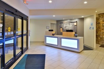 Holiday Inn Express Blowing Rock South
