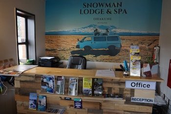 Snowman Lodge