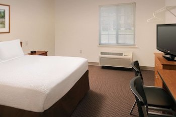 WoodSpring Suites Junction City