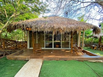 Palm Valley Cabins
