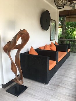 Cadlao Resort & Restaurant