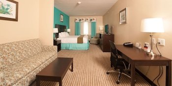 Holiday Inn Express Hotel & Suites Port Lavaca