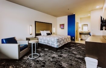 Palace Inn Airtex