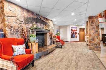 Best Western Rocky Mountain Lodge