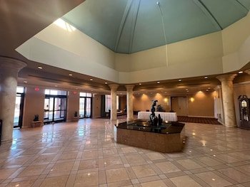 Lynchburg Grand Hotel