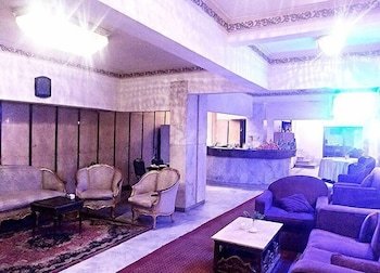 Rose Hotel