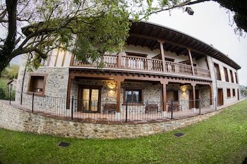 Apartamentos Los Picos De Europa