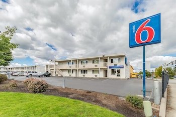 Motel 6 Beaverton
