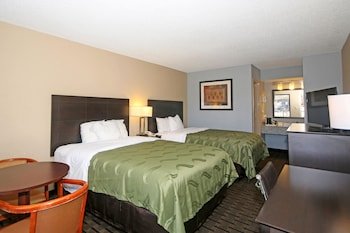 Quality Inn Clinton