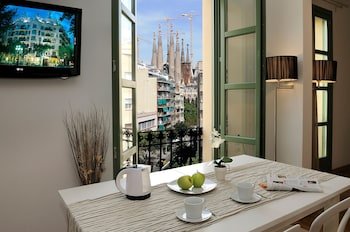 Apart-Suites Hostemplo