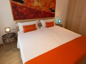 Apart-Suites Hostemplo
