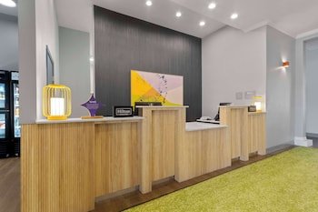 Spark by Hilton San Antonio Dominion