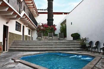 Hotel Casa Blanca