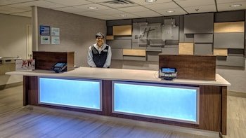 Holiday Inn Express Memphis Medical Center Midtown
