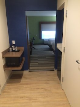 Holiday Inn Express & Suites Ithaca