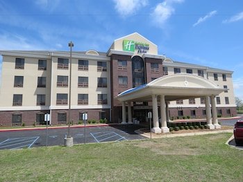 Holiday Inn Express Hotel & Suites Bartlesville