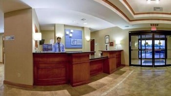 Holiday Inn Express Hotel & Suites Bartlesville