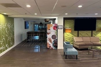 Sleep Inn & Suites