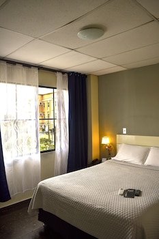 Cardedeu Suites