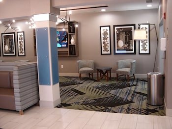 Holiday Inn Express Hotel & Suites Stroudsburg Poconos
