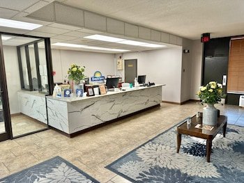 Days Inn by Wyndham Statesboro