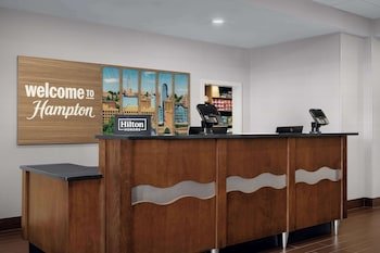 Hampton Inn & Suites Lynchburg