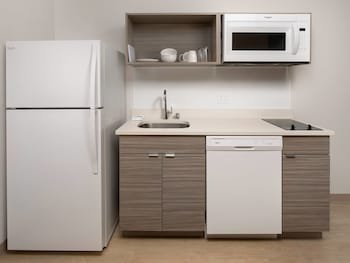 WoodSpring Suites Seattle Everett
