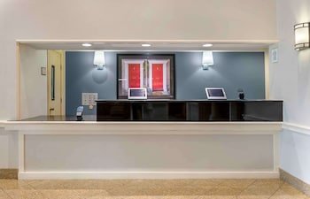 Extended Stay America Indianapolis Airport W. Southern Ave.