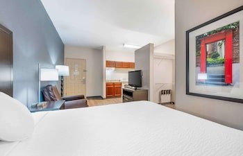Extended Stay America Indianapolis Airport W. Southern Ave.