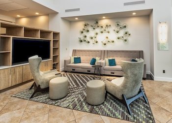 Holiday Inn & Suites Memphis - Wolfchase Galleria