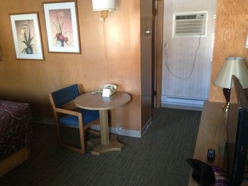 Jamestown Motel