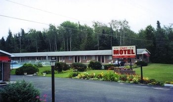 Capri Motel