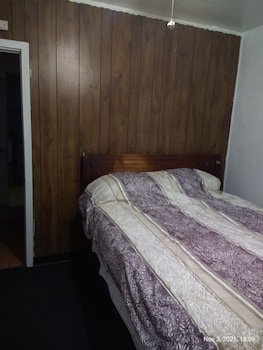 Shasta Motel