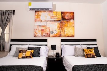 Santa Fe Studios and Suites by the Spot