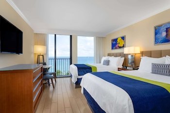 Wyndham Deerfield Beach Resort