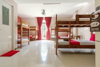 Answer Hotel by RedDoorz