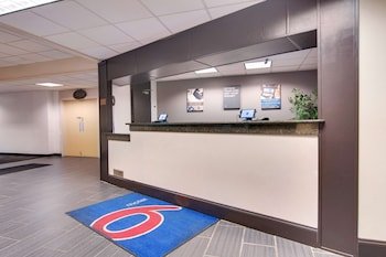 Motel 6 Clarion, PA