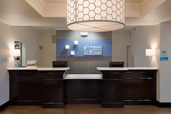 Holiday Inn Express & Suites East Wichita I-35 Andover