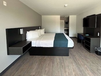 Motel 6 Lake Elsinore CA