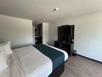 Motel 6 Lake Elsinore CA