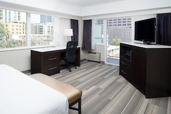 Holiday Inn Express Downtown San Diego