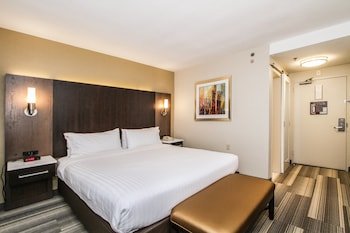Holiday Inn Express Downtown San Diego
