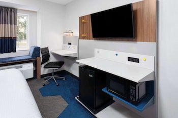 Microtel Inn & Suites by Wyndham Janesville