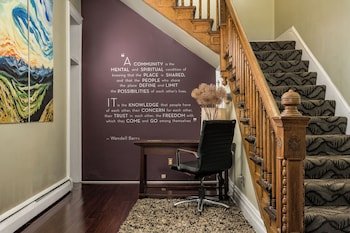 The Queen Anne Bed & Breakfast