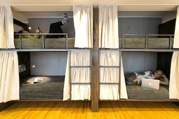 B14 Hostel
