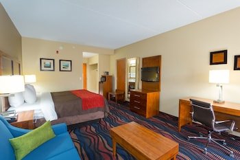 Baymont by Wyndham Bonita Springs Naples North