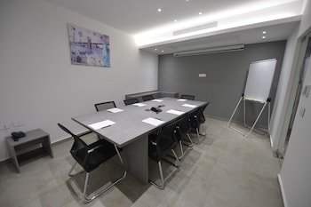 Zett Hotel