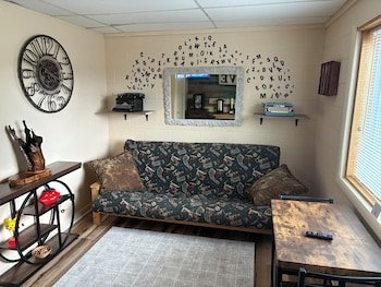 Riverview Inn