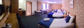 Aalana Motor Inn